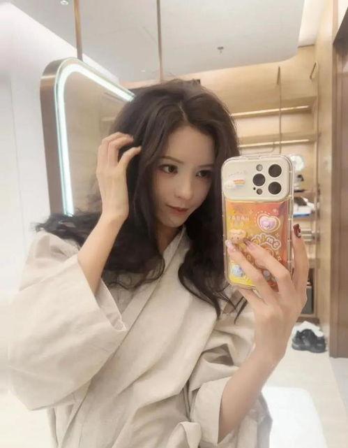 张予曦爆料视频,娱乐圈背后的惊人真相 第1张 张予曦爆料视频,娱乐圈背后的惊人真相 第1张